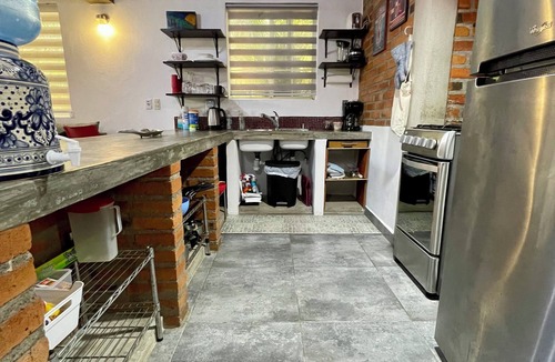 San Francisco Apartment | Villa Palmas, one bedroom, Cozy Apt. only 3 blocks from the beach