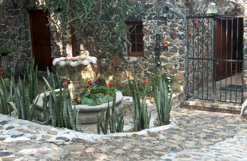 Amatlan Villa | Villa San Clementito- Luxurious Relaxation & Spectacular Views