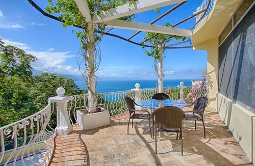Conchas Chinas Villa | VILLA W/POOL,CHEF, PANORAMIC OCEANVIEWS, 7 BR
