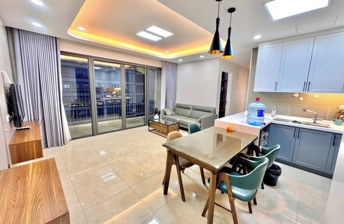 Trung Hoa Nhan Chinh Apartment | Vinhomes D'Capital - Great Vacation