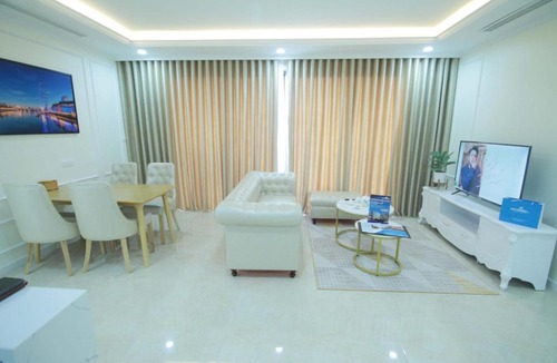 Trung Hoa Nhan Chinh Apartment | Vinhomes D'Capitale - by BAY LUXURY