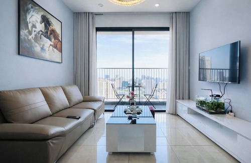 Trung Hoa Nhan Chinh Apartment | Vinhomes D'Capitale - Luna's House
