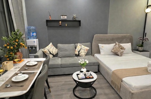 Trung Hoa Nhan Chinh Apartment | Vinhomes D'Capitale Studio Luxury Apt #Jerry's House