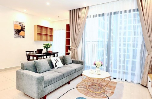 Tu Liem Apartment | Vinhomes Smart City + 2 Room + Acesss Jap Garden