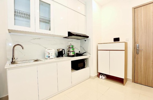 Tu Liem Apartment | Vinhomes Smart City + 2 Room + Acesss Jap Garden