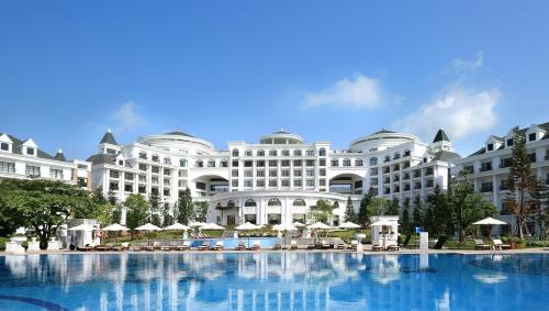 Bai Chay Resort | Vinpearl Resort & Spa Ha Long