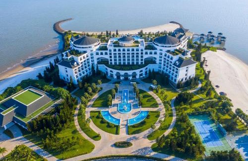 Bai Chay Resort | Vinpearl Resort & Spa Ha Long
