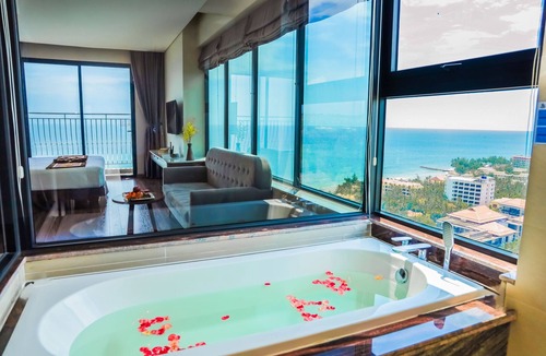 Central Mui Ne Beach Hotel | Vipol Mui Ne Hotel & Spa
