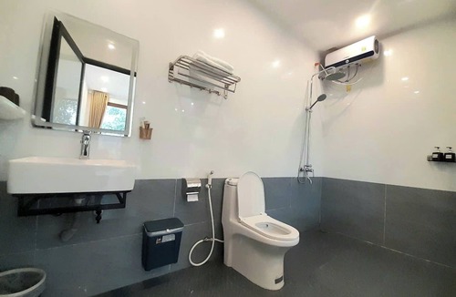Hoa Lu Bed & Breakfast | Vivian riverside cottage - Ninh Bình