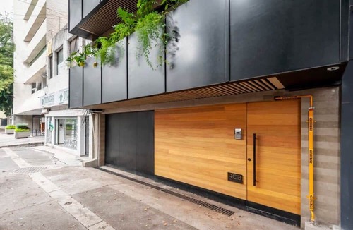 Roma Norte Apartment | w* | Outstanding 2BR with Balcony in Condesa