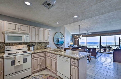 Puerto Penasco Apartment | Walk to Beach: Oceanfront Rocky Point Condo