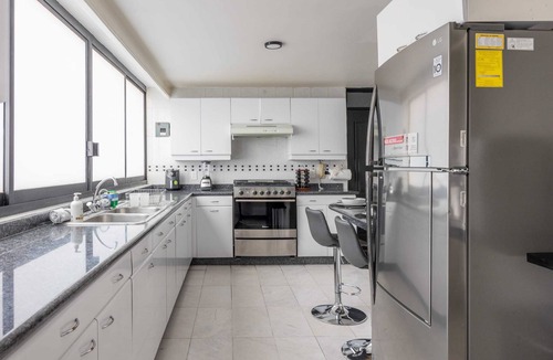 Los Morales Condo | Walkable Polanco Stay Near Top Spots