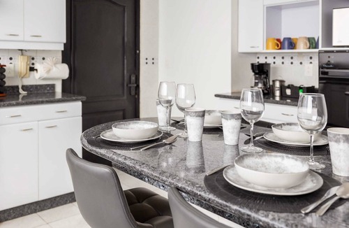 Los Morales Condo | Walkable Polanco Stay Near Top Spots