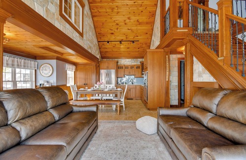 Town of Varick Cottage | Waterfront Romulus Getaway w/Private Dock!