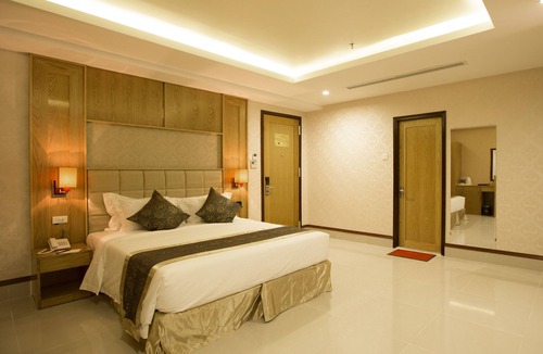 Ninh Kieu Hotel | West Hotel