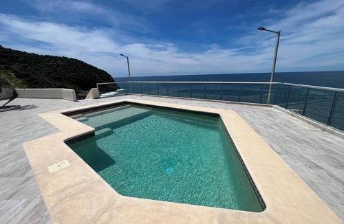 Caleta House | Whale residential house
