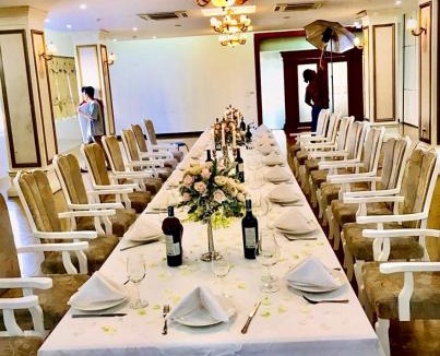 Ha Tinh Hotel | White Hotel