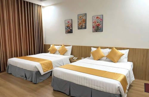 Vinh Hotel | White Hotel