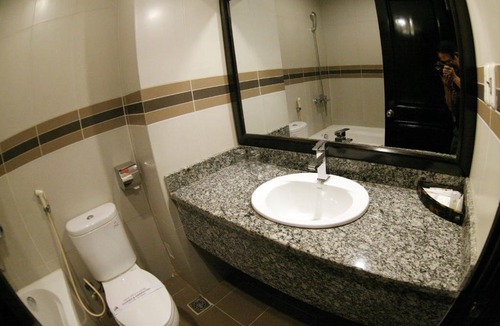 Thai Binh Hotel | White Palace Thai Binh Hotel
