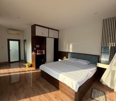 Duong To Apartment | White Palm Bungalow