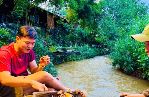 Duc Trong Hotel | White Villa Đà Lạt