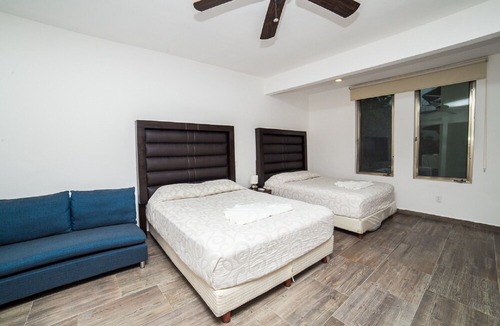 Gonzalo Guerrero Apartment | WONDERFUL 3 FLOOR PENTHOUSE IN A PERFECT LOCATION!! Four minutes from the beach!