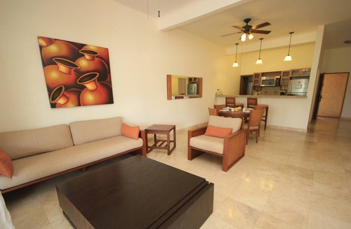 Huautlco Condo | Wonderful Condo For Long And Short Term Stays Near the Beach, ocean view