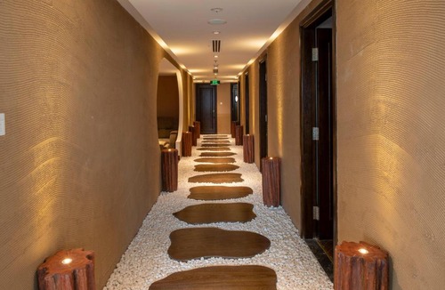 Ha Dong Hotel | Wyndham Garden Hanoi