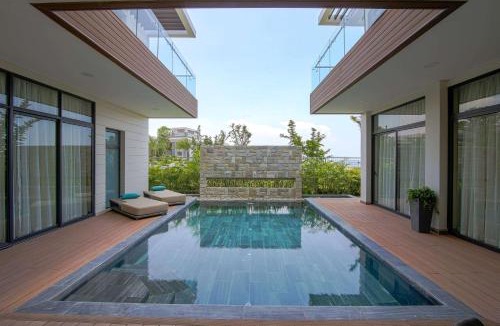 Cam Ranh Hotel | Wyndham Grand KN Paradise Cam Ranh