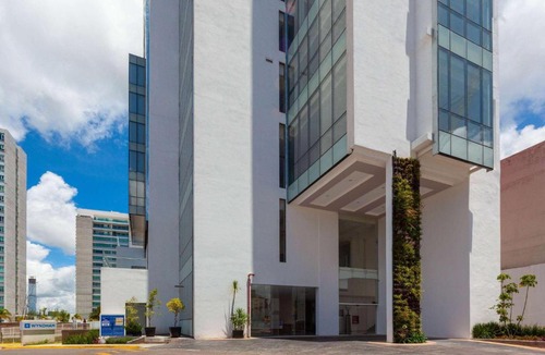 Angelopolis Hotel | Wyndham Puebla Angelopolis