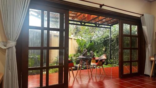 Ca Mau House | Yên Retreat & Cafe