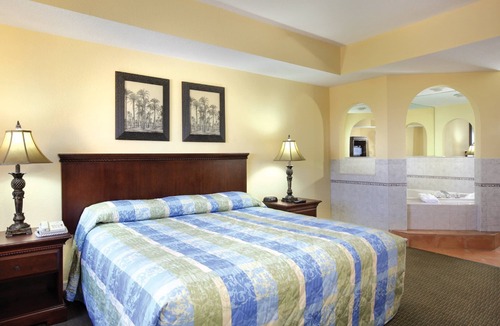 Pompano Beach Resort | You will keep coming back for more!
