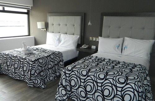 Centro Hotel | Your Downtown Hub for Fun and Exploration: 4 Spacious & Relaxing Rooms in Merida