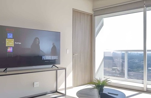 Financial District House | Zapopan apt near Andares w/pool access