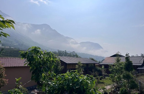 Sa Pa Cabin | Zay Riverside House