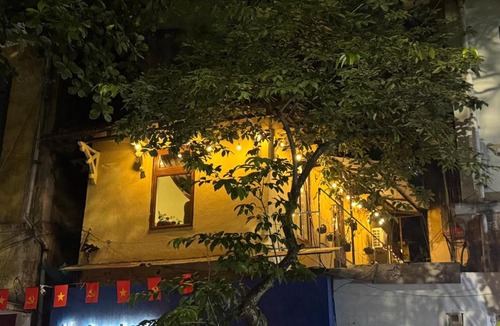 Truc Bach Apartment | Zeleniy house