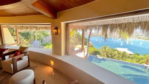 Zihuatanejo Villa | Zihuatanejo Luxury Villa - Events & Vacations