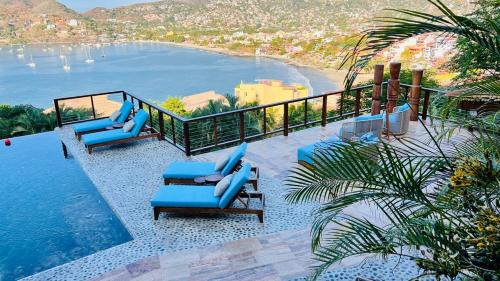 Zihuatanejo Villa | Zihuatanejo Luxury Villa - Events & Vacations