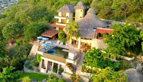 Zihuatanejo Villa | Zihuatanejo Luxury Villa - Events & Vacations