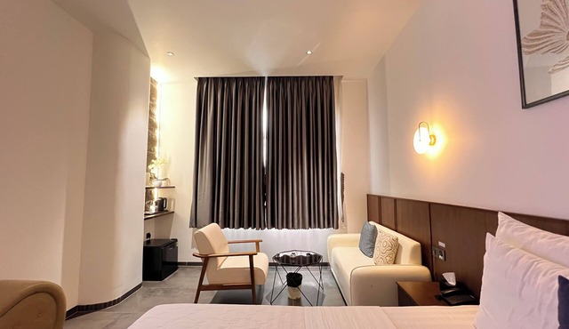 Đông Như 5 Hotel