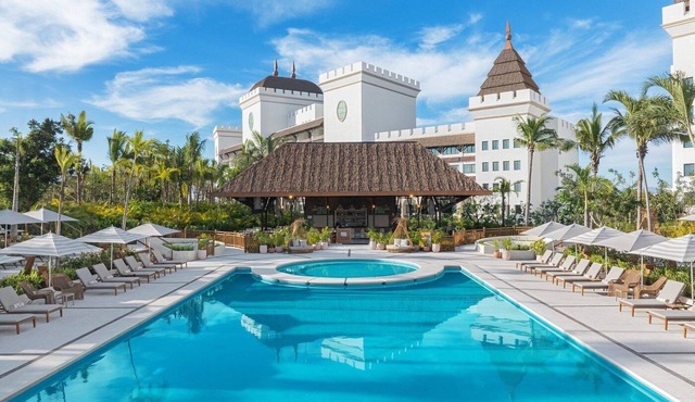 1 Bedroom Unit at Vidanta World Exclusive VIP Park and Free Sky Dream Gondolas