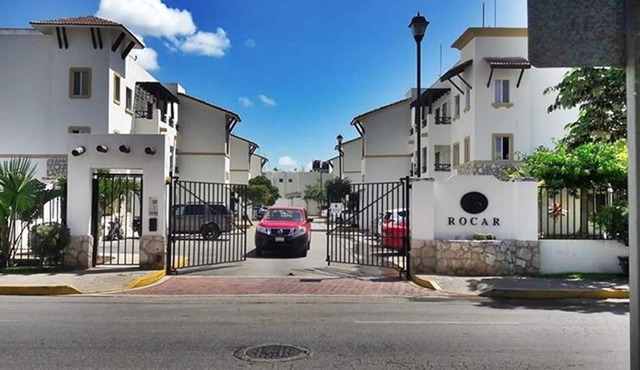 2 Bedroom Apartment/Pool/Up too 6 People/5 Min driving to the Beach