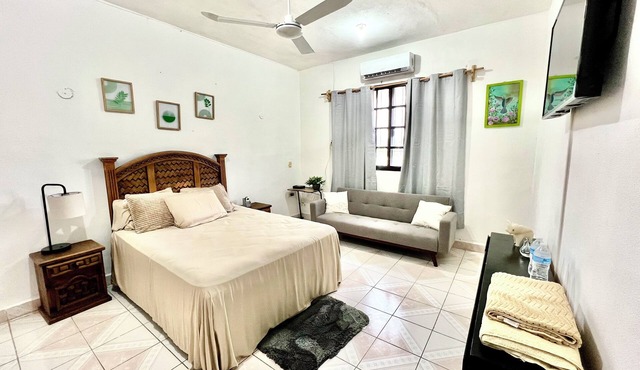 2-bedroom apartment in enchanting Cozumel with WiFi, AC. 2nd Floor