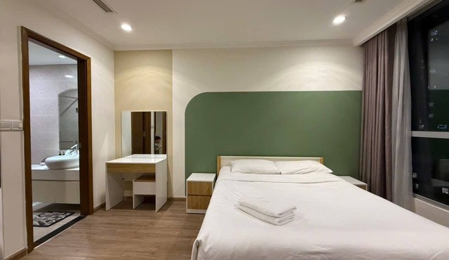 2 Bedroom Apartment for Rent at Vinhomes Central Park