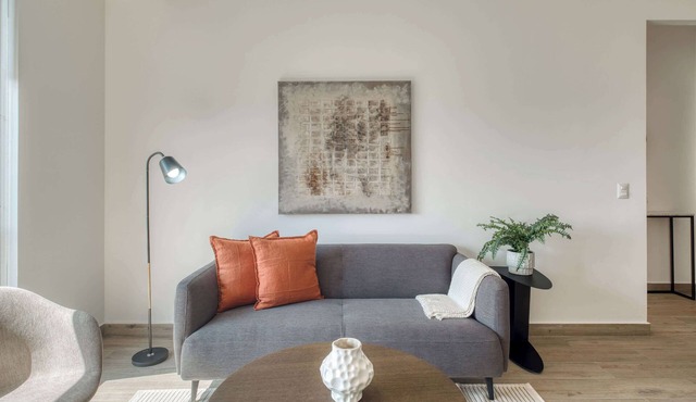 2Bed / 2 Bath in New Building Premium Amenities