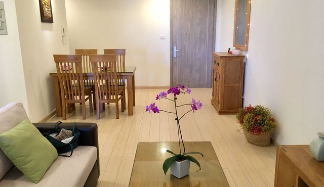 2BR Bright Apartment in Green Community