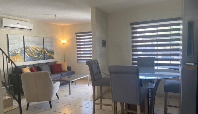 2BR Home Near Hermosillo Airport AC Easy Access to Kino