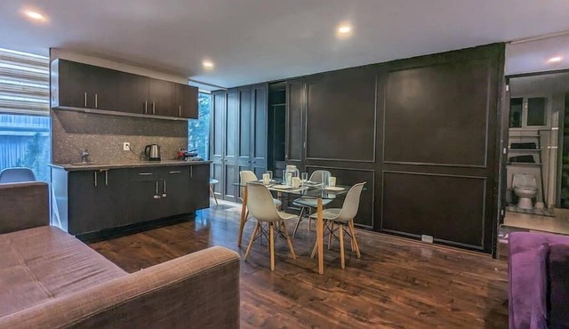 2br Lockoff in Polanco Sleeps 6, walk everywhere