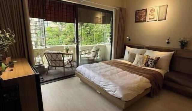 3BR3BA FreeLaudry-Gym-Desk-CoffeBar-2'to Train St.