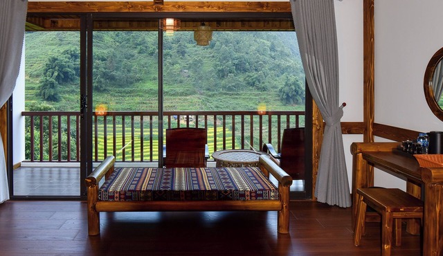 4-bedroom resort in terrific Lao Cai with WiFi, AC